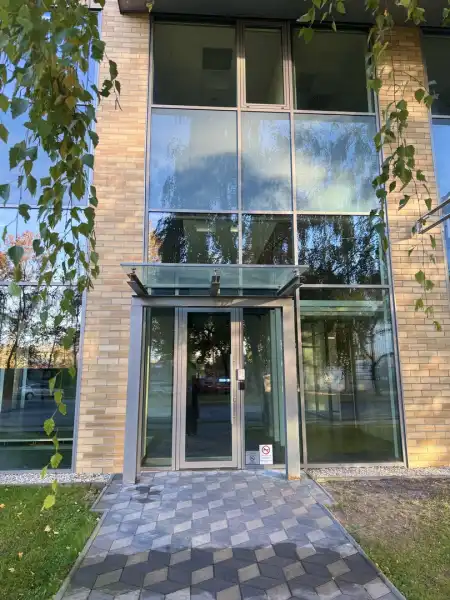 Kiadó üzlet, Budapest, XI. kerület 6 szoba 521 m² 3.28 M Ft/hó + Áfa